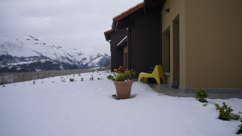 Apartamentos La Senda San Juan de Parres Dış mekan fotoğraf