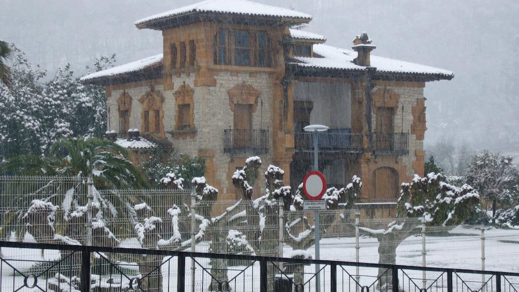 Apartamentos La Senda San Juan de Parres Dış mekan fotoğraf