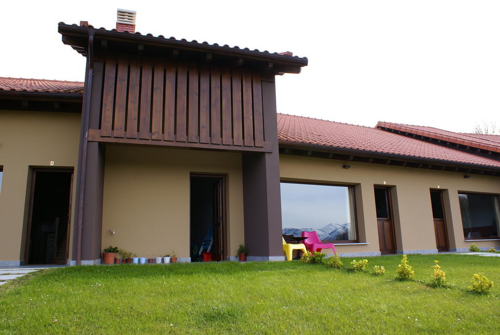 Apartamentos La Senda San Juan de Parres Oda fotoğraf
