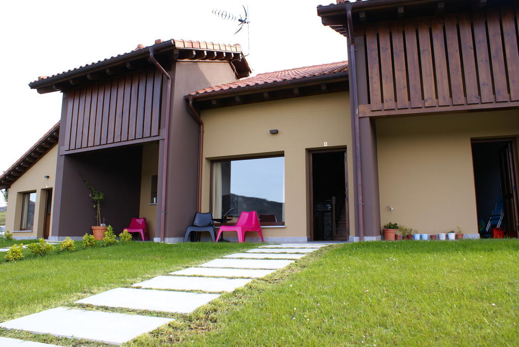 Apartamentos La Senda San Juan de Parres Oda fotoğraf