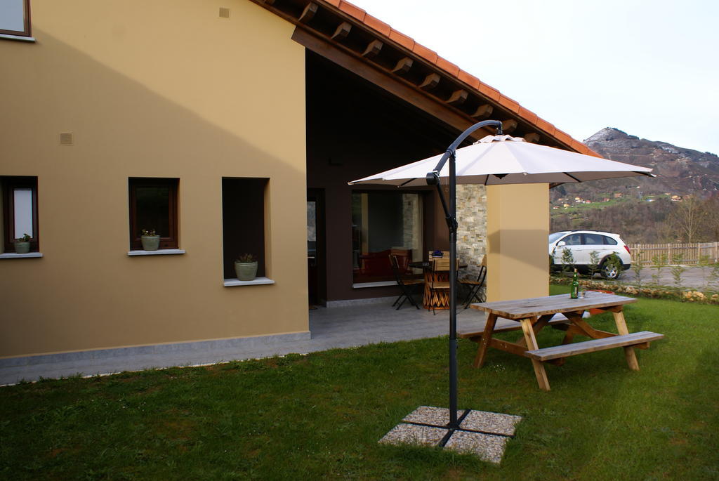 Apartamentos La Senda San Juan de Parres Oda fotoğraf