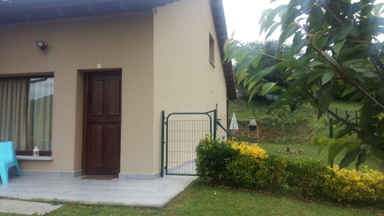 Apartamentos La Senda San Juan de Parres Dış mekan fotoğraf